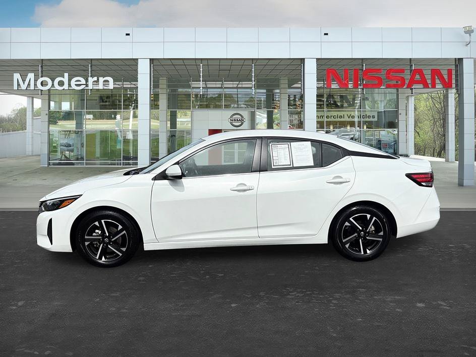 Certified 2025 Nissan Sentra SV FWD image 2