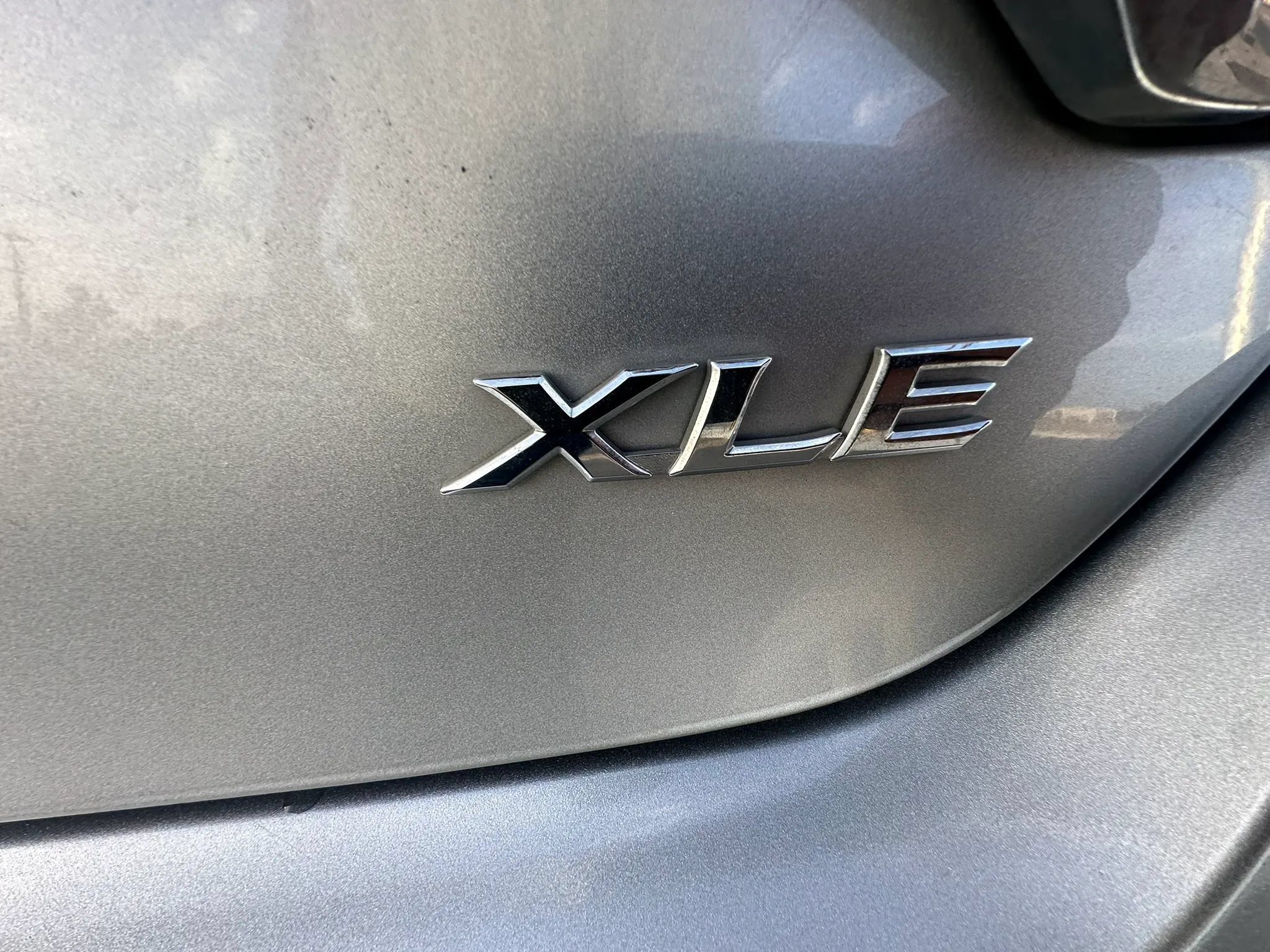 Used 2016 Toyota Camry XLE FWD image 18