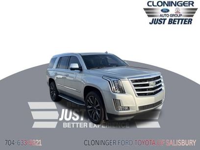 Used 2016 Cadillac Escalade Luxury