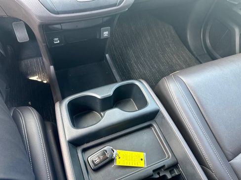 Used 2023 Honda Odyssey EX-L image 18