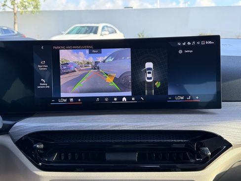 Used 2025 BMW 330i 330i w/ Premium Package image 29