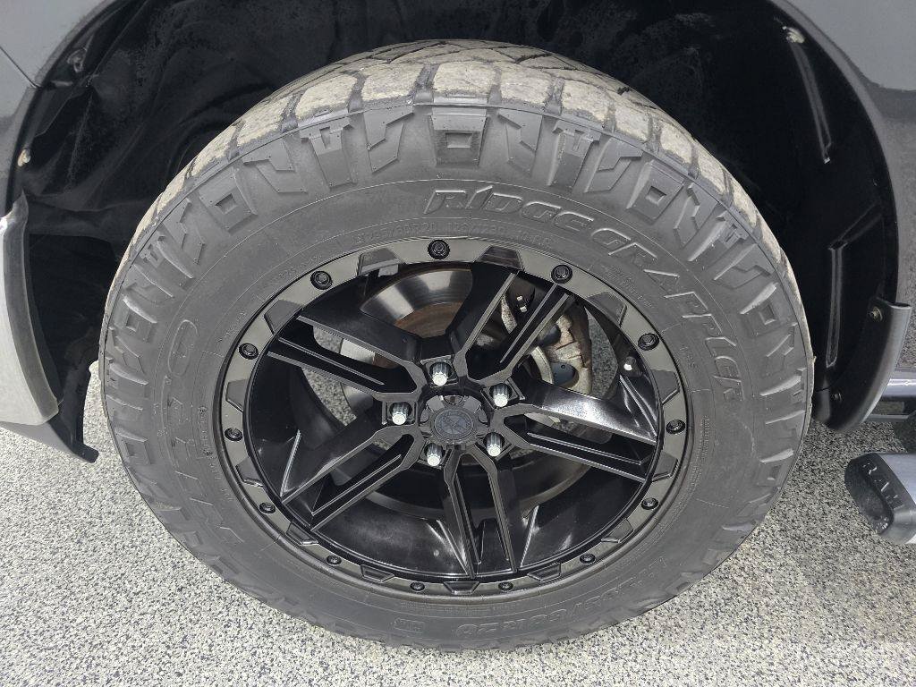 Used 2016 RAM 1500 Lone Star RWD image 30
