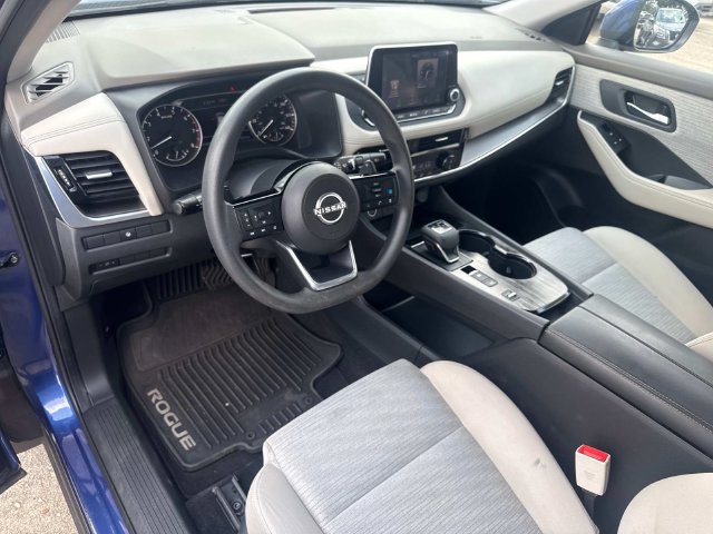 Used 2022 Nissan Rogue SV FWD image 22