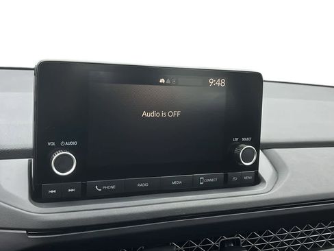 Used 2025 Honda Accord LX image 17