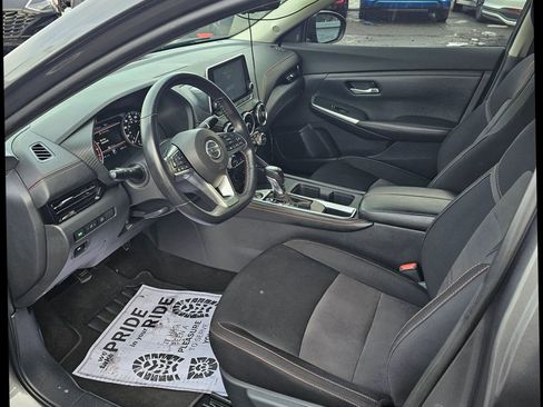 Used 2020 Nissan Sentra SR w/ Lighting Package image 6