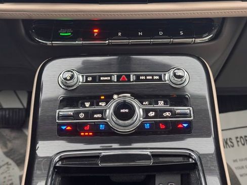 Used 2023 Lincoln Nautilus Reserve w/ Monochromatic Package image 18