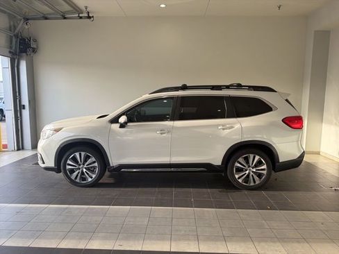 Used 2022 Subaru Ascent Limited w/ Technology Package image 5
