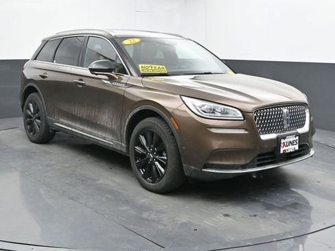 Used 2022 Lincoln Corsair Reserve w/ Equipment Group 201A image 2