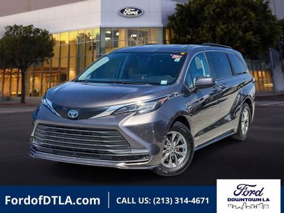 Used 2021 Toyota Sienna LE