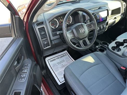 Used 2013 RAM 2500 Tradesman w/ Chrome Appearance Group image 23