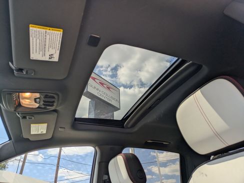 Certified 2023 GMC Canyon AT4X image 14