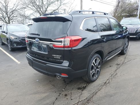 New 2026 Subaru Ascent Limited image 3