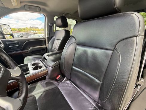 Used 2015 GMC Sierra 1500 SLT w/ SLT Crew Cab Value Package AWD/4WD image 25