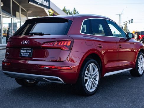 Used 2019 Audi Q5 2.0T Premium Plus w/ Premium Plus Package image 8