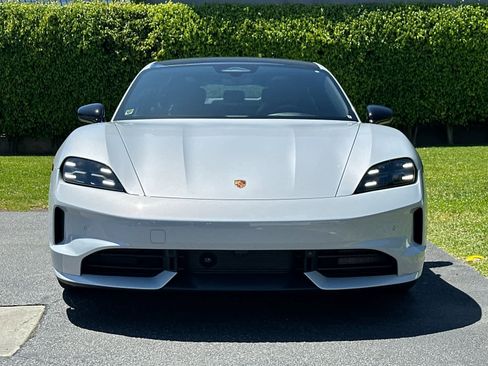 New 2026 Porsche Taycan 4S AWD/4WD image 11