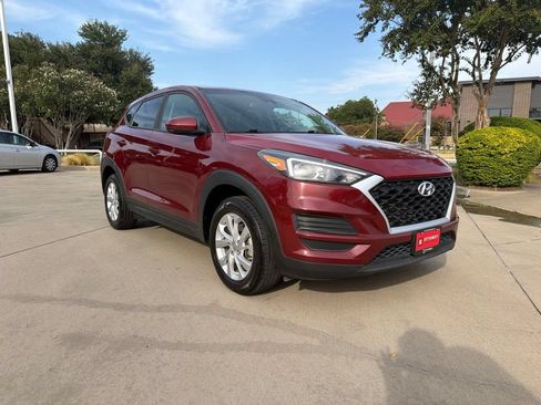 Used 2019 Hyundai Tucson SE FWD image 1
