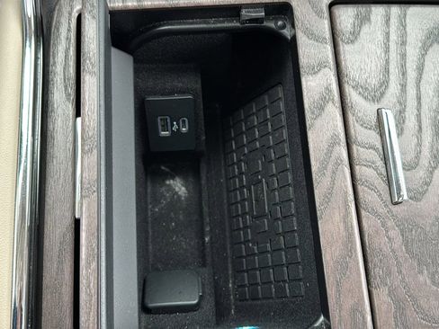 Used 2023 Lincoln Navigator Reserve w/ Equipment Group 201A image 24