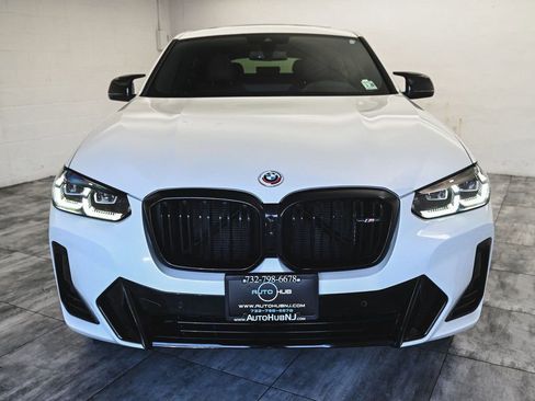 Used 2023 BMW X4 M40i w/ Premium Package image 2