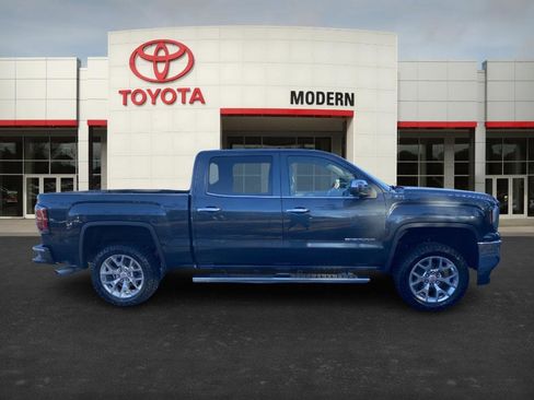 Used 2018 GMC Sierra 1500 SLT w/ SLT Premium Package image 6