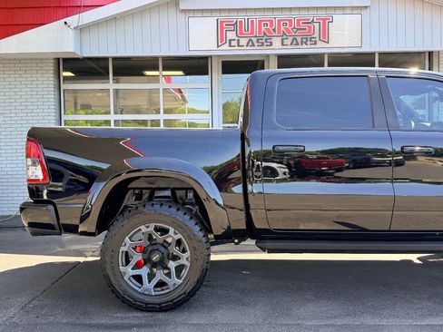 Used 2022 RAM 1500 Big Horn AWD/4WD image 11