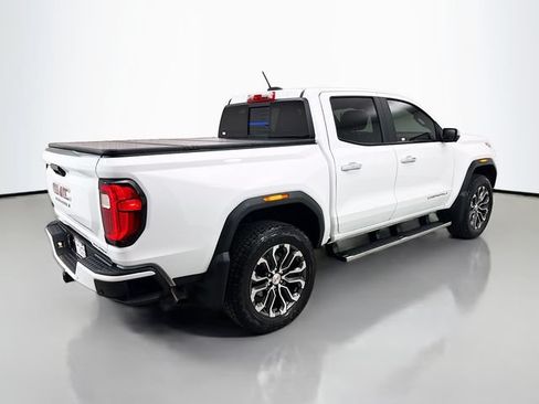 Used 2024 GMC Canyon Denali AWD/4WD image 7