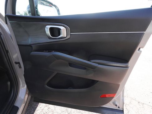 Used 2024 Kia Sorento X-Line EX image 13