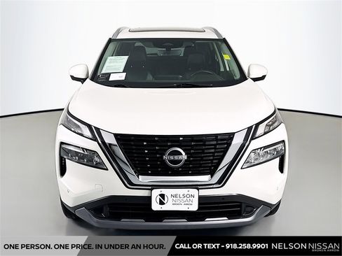 Certified 2023 Nissan Rogue SL w/ SL Premium Package image 2