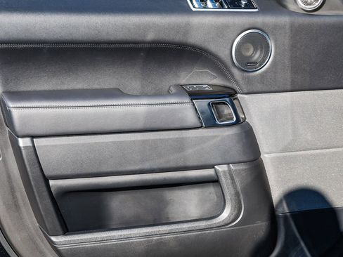 Used 2022 Land Rover Range Rover Sport HSE Silver Edition image 21