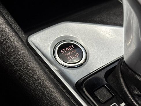 Used 2025 Nissan Altima 2.5 SV FWD image 21