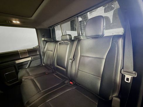 Used 2017 Ford F250 Lariat w/ Lariat Ultimate Package AWD/4WD image 20