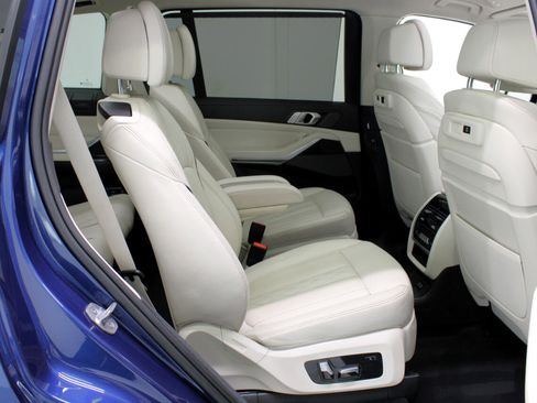 Used 2019 BMW X7 xDrive40i w/ Premium Package image 48