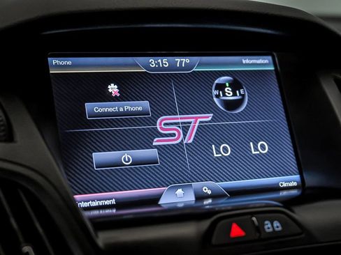 Used 2014 Ford Focus ST w/ Equipment Group 201A FWD image 21