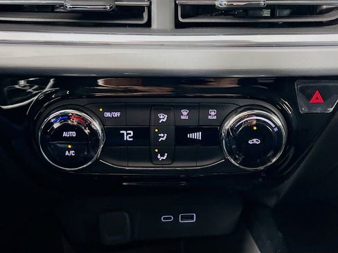 New 2026 Chevrolet Trax LT image 15