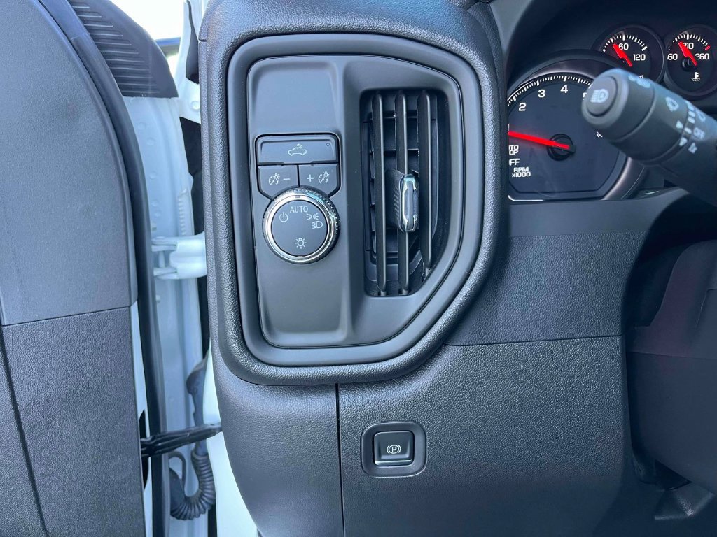 Certified 2023 GMC Sierra 1500 Pro w/ Trailering Package RWD image 21