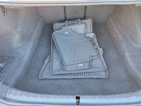 Used 2023 BMW 530i xDrive 530i xDrive w/ M Sport Package image 8