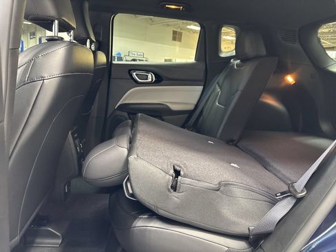 New 2026 Jeep Compass Limited AWD/4WD image 27