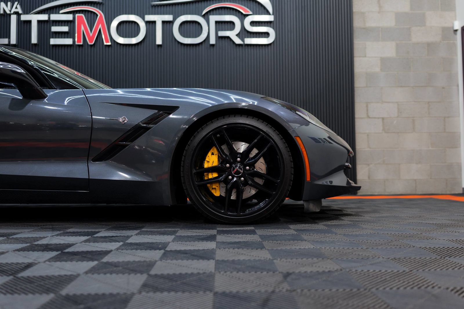 Used 2014 Chevrolet Corvette Stingray Convertible w/ 3LT Preferred Equipment Group RWD image 22