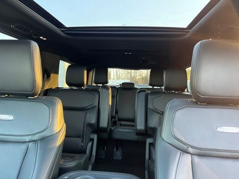 New 2026 Ford Expedition Platinum w/ Stealth Performance Package image 19