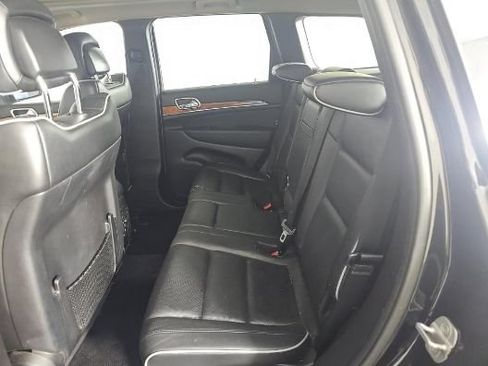 Used 2013 Jeep Grand Cherokee Overland w/ Advance Technology Group RWD image 11