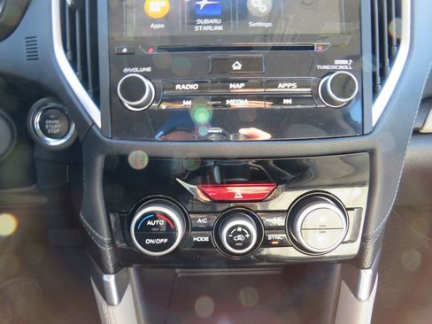 Used 2023 Subaru Forester Limited image 19