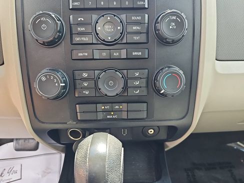 Used 2012 Ford Escape XLS FWD image 23