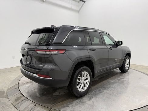 New 2025 Jeep Grand Cherokee Laredo X image 7