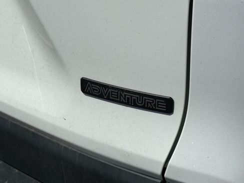 Used 2024 Toyota RAV4 Adventure AWD/4WD image 8
