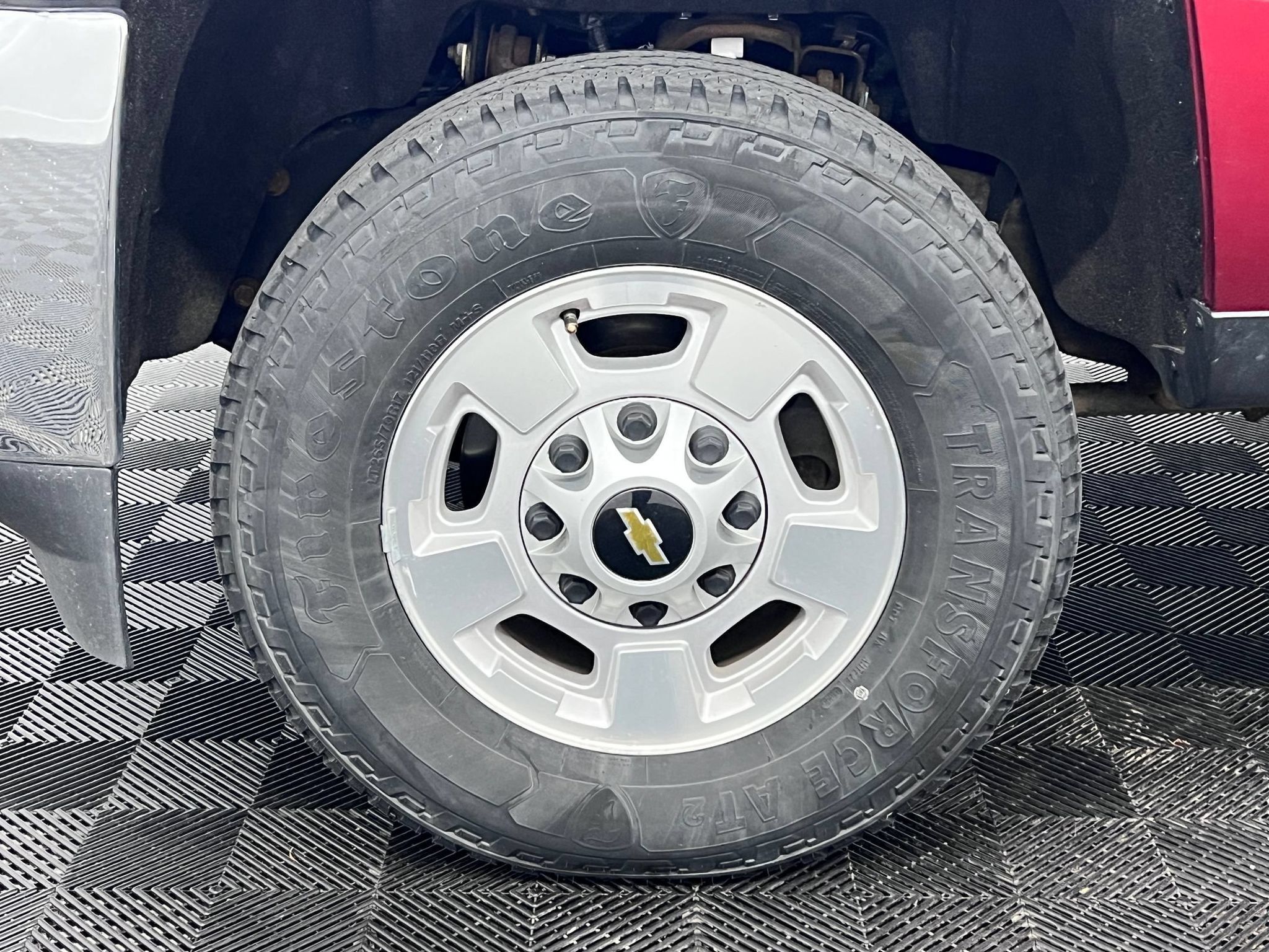Used 2018 Chevrolet Silverado 2500 LT w/ LT Convenience Package AWD/4WD image 11