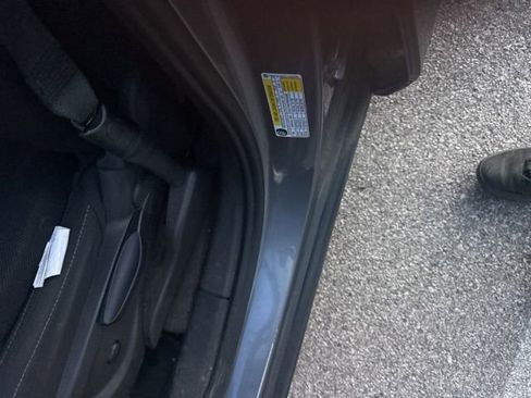 Used 2020 Chevrolet Trax LT FWD image 7