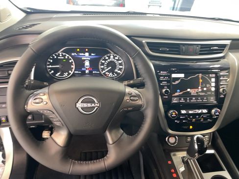 Used 2024 Nissan Murano Platinum w/ Cargo Package image 9