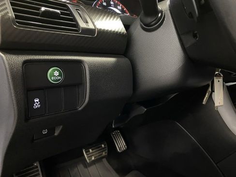Used 2017 Honda Accord Sport Special Edition image 15