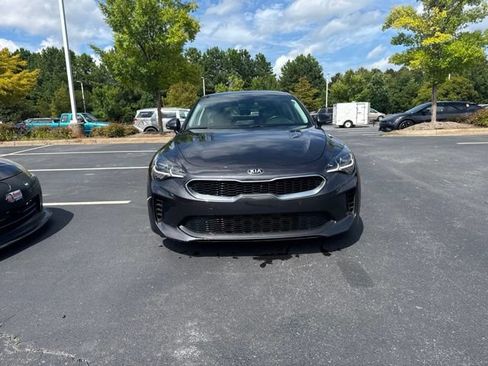 Used 2019 Kia Stinger w/ Sun & Sound Package RWD image 8