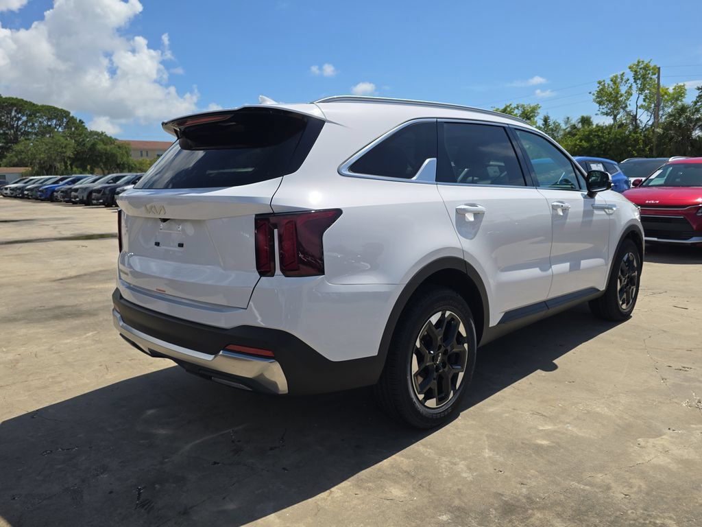 New 2026 Kia Sorento S w/ S Panoramic Sunroof Package FWD image 8