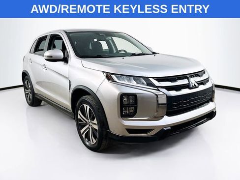 Used 2020 Mitsubishi Outlander Sport ES image 1